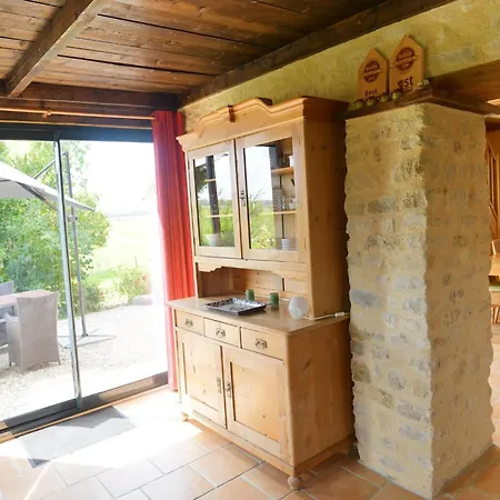 Semesterbostad Nature Hideaway In St Germain Du Pert *