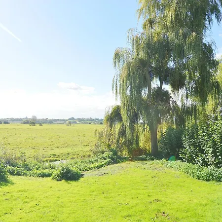 Semesterbostad Nature Hideaway In St Germain Du Pert