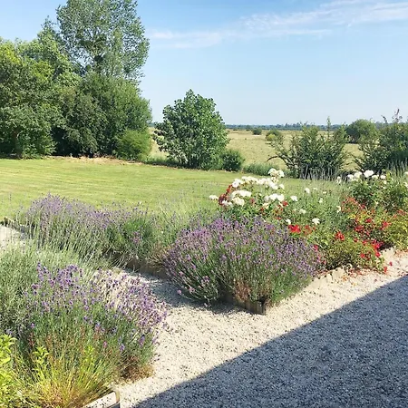 Nature Hideaway In St Germain Du Pert *