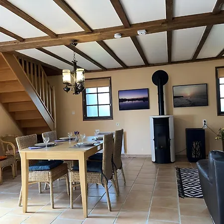 Nature Hideaway In St Germain Du Pert Semesterbostad *