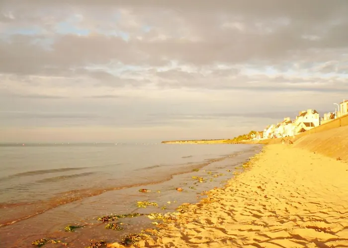 Nature Hideaway In St Germain Du Pert Holiday home *