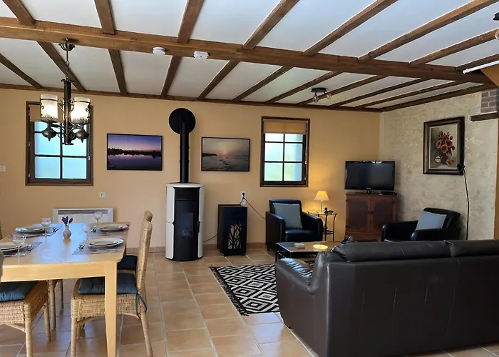 Nature Hideaway In St Germain Du Pert